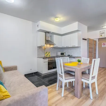 Elagant Nest Two Appartement