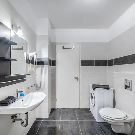 Elagant Nest Two Appartement *