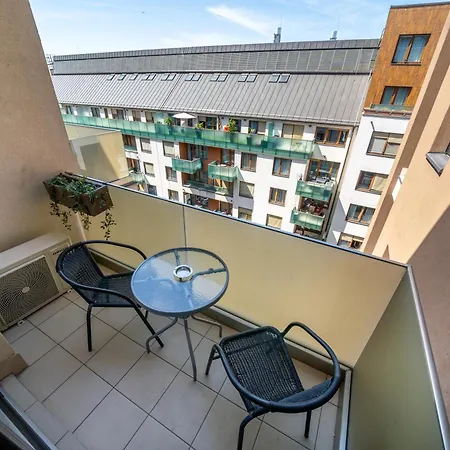 Apartamento Elagant Nest Two *